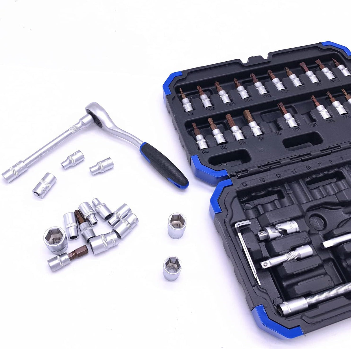 Гедоре комплект 46 части 1/4" Chrome Vanadium с тресщотка и битове